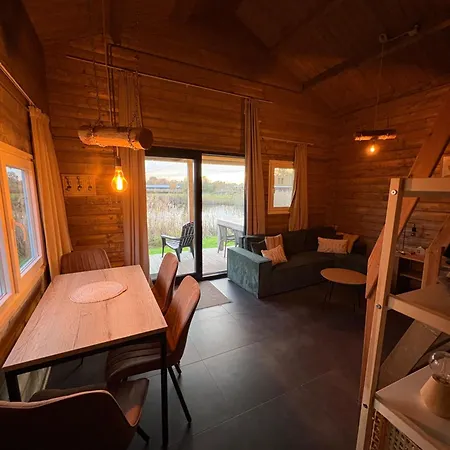 De Diepen Chalet Milsbeek